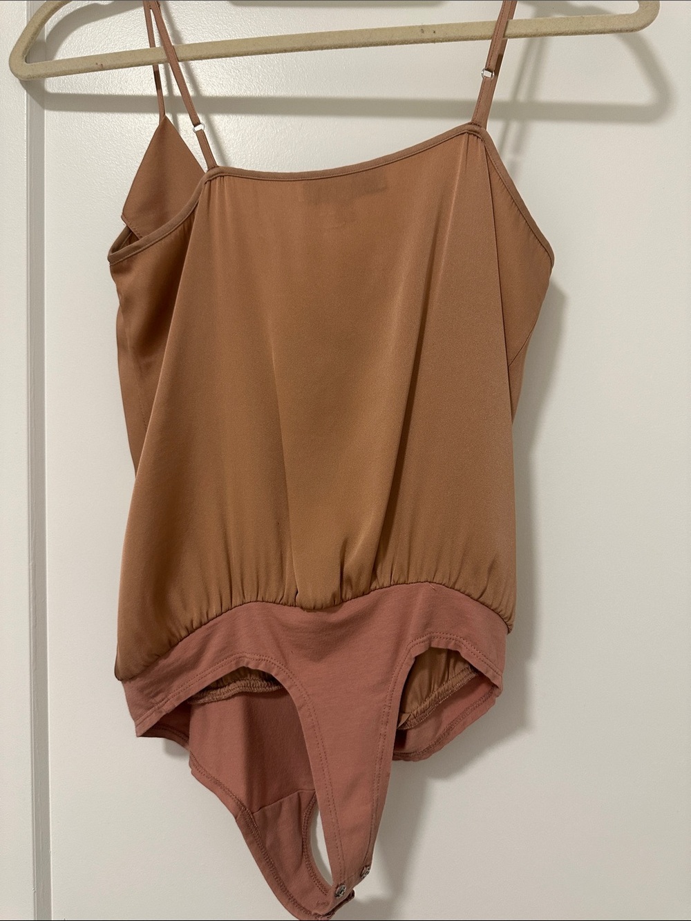 INTERMIX Mauve-Brown Twist Front Bodysuit - Picture 4 of 4